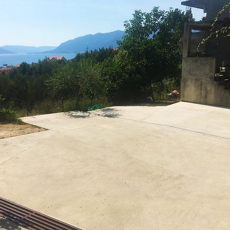 Milmaris Apartments Тиват Экстерьер фото