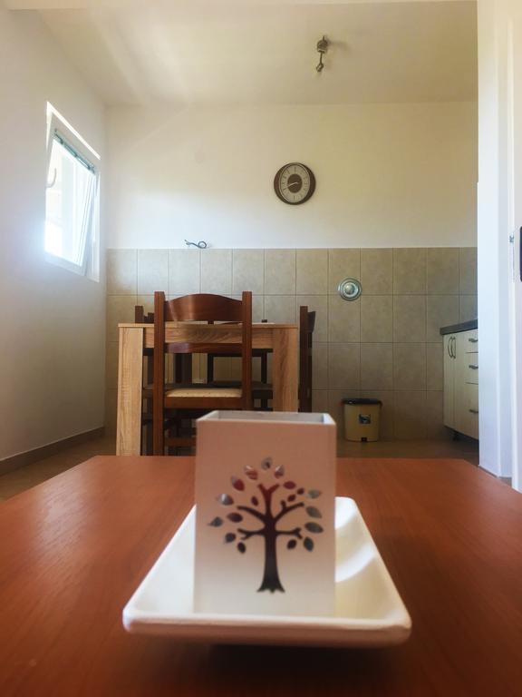Milmaris Apartments Тиват Экстерьер фото
